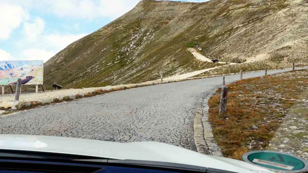 Cobblestones on the Edelweiß road